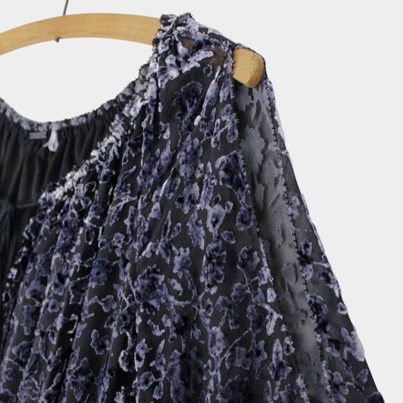 Tahari Olsen Devore Velvet Burnout Cold Shoulder Dress Size Small - Picture 6 of 9